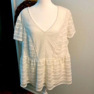 Lane Bryant white top size 26–28
